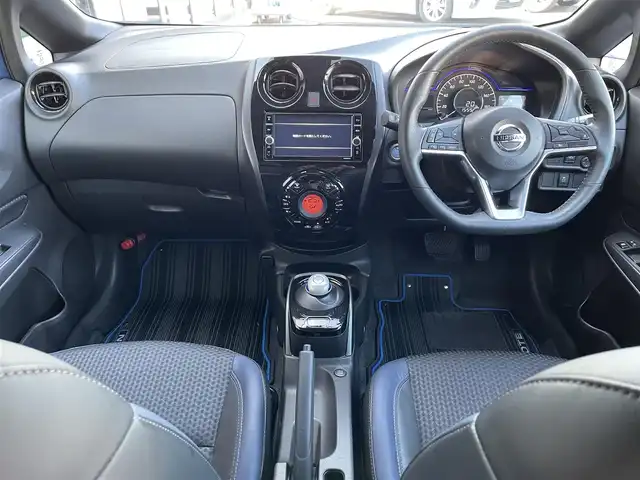 日産 ノート e－パワー メダリスト Bアロー 宮城県 2020(令2)年 7.5万km シャイニングブルー/スーパーブラック 2トーン 登録時走行距離74522km/純正SDナビ/CD/DVD/フルセグ/Bluetoothオーディオ/アラウンドビューモニター/デジタルインナーミラー/インテリジェントクルーズコントロール/車線逸脱防止支援システム/インテリジェントエマージェンシーブレーキ/踏み間違え防止アシスト/LEDオートマチックハイビーム/フォグランプ/コーナーセンサー /ハーフレザーシート/純正ドライブレコーダー/ETC/スマートキー/プッシュスタート/純正15インチAW/D席アームレスト/ステアリングリモコン/純正フロアマット