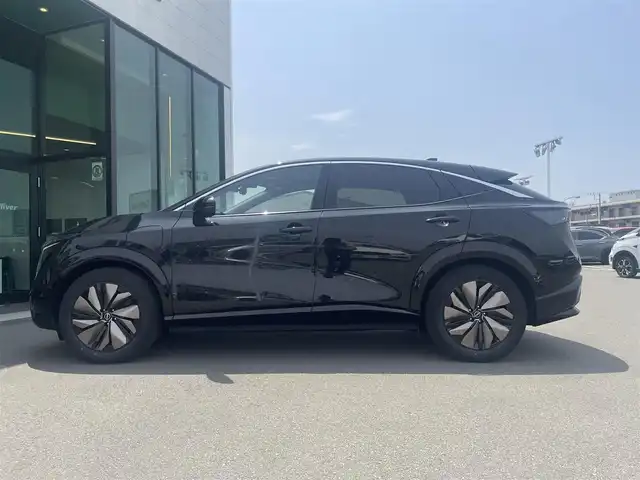 日産 アリア B6 リミテッド 東京都 2022(令4)年 3.9万km 黒 プロパイロット2.0/BOSE Premium Sound System/パノラミックガラスルーフ/純正12.3インチワイドディスプレイ/アラウンドビューモニター/インテリジェントルームミラー/プロパイロットリモートパーキング/ヘッドアップディスプレイ/電動センターコンソールボックス/e-Pedal Step/エマージェンシーブレーキ/インテリジェント FCW/インテリジェント LI/ブラインドスポットモニター/シートヒーター/ベンチレーションシート/パワーシート/ビルトインETC2.0
