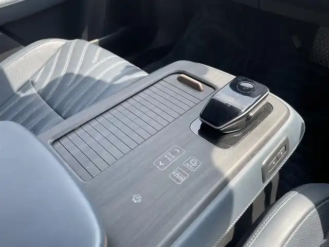 日産 アリア B6 リミテッド 東京都 2022(令4)年 3.9万km 黒 プロパイロット2.0/BOSE Premium Sound System/パノラミックガラスルーフ/純正12.3インチワイドディスプレイ/アラウンドビューモニター/インテリジェントルームミラー/プロパイロットリモートパーキング/ヘッドアップディスプレイ/電動センターコンソールボックス/e-Pedal Step/エマージェンシーブレーキ/インテリジェント FCW/インテリジェント LI/ブラインドスポットモニター/シートヒーター/ベンチレーションシート/パワーシート/ビルトインETC2.0