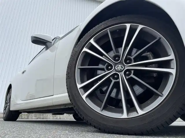 トヨタ ８６ GT リミテッド 福岡県 2016(平28)年 3.6万km クリスタルホワイトパール 純正ナビ/ハーフレザー/クルーズコントロール/リアスポイラー/純正１７アルミ/シートヒーター/フルセグＴＶ/ＣＤ／ＤＶＤ再生/ブルートゥース/ＥＴＣ/スマートキー/プッシュスタート/ＨＩＤヘッドライト