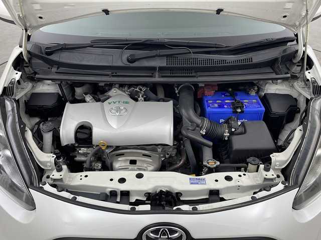 トヨタ シエンタ G 三重県 2016(平28)年 4.4万km ホワイトパールクリスタルシャイン 純正7インチナビ/バックカメラ/フルセグ/衝突軽減ブレーキ/車線逸脱システム/オートハイビーム/シートヒーター/純正AW付き夏タイヤ積込み/フロアマット/スマートキー
