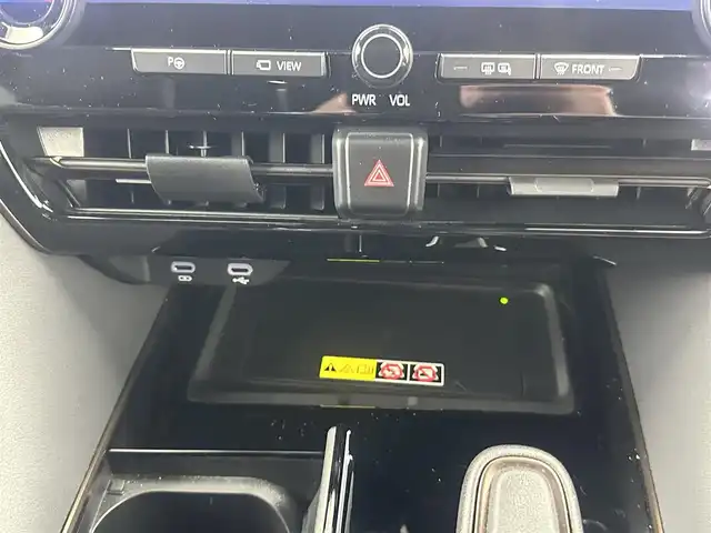 トヨタ アルファードハイブリット Z 愛知県 2024(令6)年 1.9万km プラチナホワイトパールマイカ モデリスタ　/　　・フロントグリル/ユニバーサルステップ/純正フリップダウンモニター/左右独立ムーンルーフ/サイドエンブレムイルミネーション/トヨタチームメイト/　　・アドバンスドライブ/　　・アドバンストパーク/　　・ドライバー異常時対応システム/ドライブレコーダー（前後）/デジタルインナーミラー/純正コネクテッドナビ対応ディスプレイオーディオ/(フルセグ/BT/HDMI/スマホ連動)/ビルトインETC/パノラミックビューモニター/トヨタセーフティセンス/BSM/USB充電ポート/置くだけ充電/HUD/ステアリングリモコン/ステアリングヒーター/パワーシート/メモリーシート/1・2列目シートヒーター/1・2列目ベンチレーション/両側パワースライドドア/サイドサンシェード