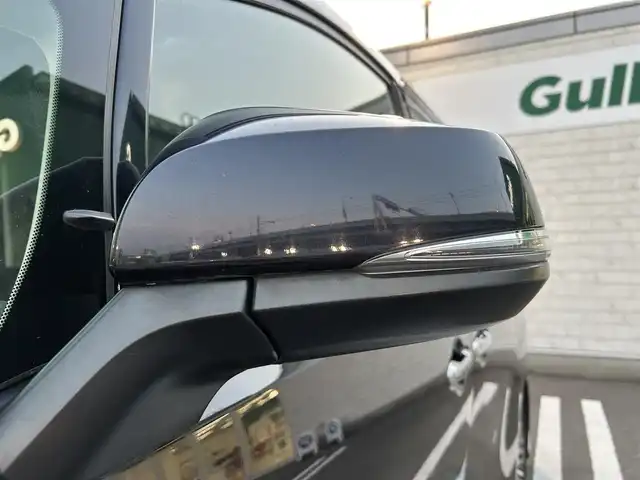 トヨタ ヴェルファイア Z Gエディション 福岡県 2019(令1)年 3.3万km スパークリングブラックパールクリスタルシャイン 純正10型SDナビ(フルセグTV/CD/DVD/BT)バックモニター三眼LEDヘッドライトシーケンシャルウィンカートヨタセーフティセンスコーナーセンサーBSM電動リアゲート両側パワスラレーダークルコン前後ドラレコETCデジタルインナーミラーシートヒーターハンドルヒーターオットマン純正フロアマット純正アルミホイール18inchスマートキープッシュスタート
