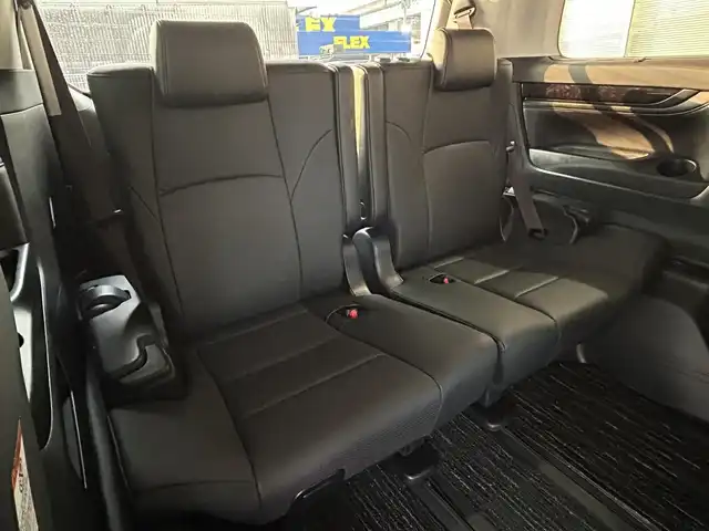 トヨタ ヴェルファイア Z Gエディション 福岡県 2019(令1)年 3.3万km スパークリングブラックパールクリスタルシャイン 純正10型SDナビ(フルセグTV/CD/DVD/BT)バックモニター三眼LEDヘッドライトシーケンシャルウィンカートヨタセーフティセンスコーナーセンサーBSM電動リアゲート両側パワスラレーダークルコン前後ドラレコETCデジタルインナーミラーシートヒーターハンドルヒーターオットマン純正フロアマット純正アルミホイール18inchスマートキープッシュスタート