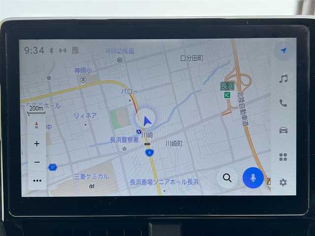 トヨタ ヴォクシー S－Z 滋賀県 2022(令4)年 3.7万km ホワイトパールクリスタルシャイン ガソリン/2WD(FF)/CVT/フリップダウンモニター/両側パワースライドドア/10.5インチディスプレイオーディオ/(FM/AM/フルセグ/Bluetooth)/バックカメラ/ETC/ドライブレコーダー/ＴｏｙｏｔａＳａｆｅｔｙSｅｎｓｅ/・プリクラッシュブレーキアシスト		/・踏み間違い防止アシスト/・トヨタチームメイト（アドバンストドライブ）/・レーンキープアシスト/・緊急時操舵支援（アクティブ操舵機能付）/・フロントクロストラフィックアラート（ＦＣＴＡ）/・ブラインドスポットモニター（ＢＳＭ）/・安心降車アシスト（ドアオープン制御付）（ＳＥＡ）/・パーキングサポートブレーキ/・標識検知機能	/デジタルインナーミラー/運転席・助手席・2列目シートヒーター/2列目シートオットマン/電動リアゲート/電動格納ミラー/電動パーキング/ブレーキホールド/革巻きステアリング/ステアリングスイッチ/オートライト/LEDヘッドライト/フロントフォグ/フルオートエアコン/プッシュスタート/スマートキー/純正フロアマット/ドアバイザー