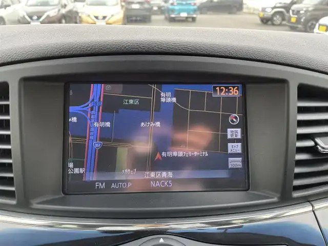 日産 エルグランド 250HWS S アーバンクロム 岡山県 2019(平31)年 5.4万km ファントムブラック 登録時走行距離 53355km/HWSアーバンクロム　7人乗り/ニッサンメーカー純正ナビ/　【CD/Bluetooth/フルセグTV】/フリップダウンモニター/全方位カメラ/クルーズコントロール(追従走行あり)/衝突被害軽減システム/車線逸脱警報（レーンキープアシスト）/コーナーセンサー/ドライブレコーダー/ETC/両側パワースライドドア/レザー調シート/革巻きステアリング/ステアリングスイッチ/ヘッドライト/フォグライト/オートライト/プッシュスタート/スマートキー/MTモード付きAT/アイドリングストップ/純正アルミホイール 18インチ/ドアバイザー/ウインカーミラー/電動格納ミラー/純正フロアマット/横滑防止装置/盗難防止装置/新車時整備手帳（保証書）