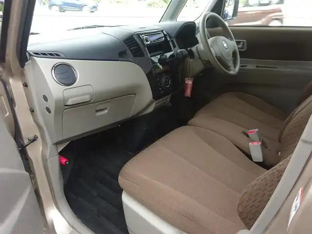 日産 ルークス G 静岡県 2010(平22)年 1.8万km クリアベージュ 走行距離18千キロ/禁煙車/タイヤ新品10ミリ/プッシュスタート/スマートキー/片側パワースライドドア/ケンウッド　CDデッキ/純正フロアマット/サイドエアバック/オートエアコン/保証書・取扱説明書