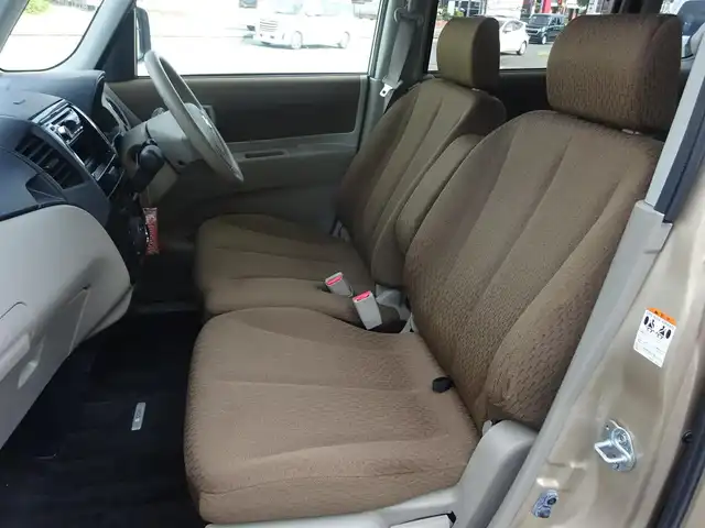 日産 ルークス G 静岡県 2010(平22)年 1.8万km クリアベージュ 走行距離18千キロ/禁煙車/タイヤ新品10ミリ/プッシュスタート/スマートキー/片側パワースライドドア/ケンウッド　CDデッキ/純正フロアマット/サイドエアバック/オートエアコン/保証書・取扱説明書
