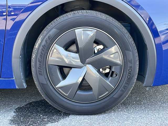 トヨタ プリウス U 岐阜県 2023(令5)年 3.9万km ダークブルー 禁煙車/純正ナビ/AM/FM/BT/フルセグTV/Miracast/USB/バックカメラ/サイドカメラ/フロントカメラ/プリクラッシュセーフティ/BSM/LTA/レーダークルーズコントロール /オートライト/オートハイビーム/LEDヘッドライト/電子パーキングブレーキ/ブレーキホールド/前後ドライブレコーダー/AC100V/ビルトインETC2.0/