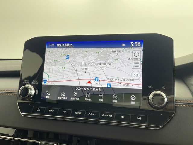 三菱 アウトランダー ＰＨＥＶ P 茨城県 2022(令4)年 2.1万km 白Ⅱ ワンオーナー　純正９型ナビ　フルセグＴＶ　ＢＯＳＥプレミアムサウンド　シートヒーター　ＥＴＣ２．０　ＬＥＤ　衝突軽減ブレーキ　ＨＵＤ　電動リアゲート　アダプティブクルーズコントロール　スマートキー