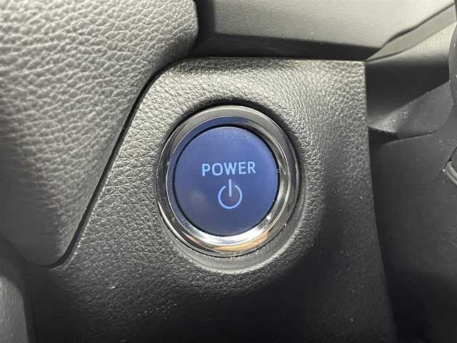 トヨタ ＲＡＶ４ ハイブリットG 富山県 2019(令1)年 8.4万km アティチュードブラックマイカ モデリスタエアロ/純正9型ナビ（AM/FM/DVD/BT/フルセグ）/バックカメラ/ドライブレコーダー/ETC/レザーシート/D席パワーシート/D席メモリシート/D/N席シートヒーター/デジタルインナーミラー/ブラインドスポットモニター/衝突被害軽減システム/レーダークルーズコントロール/レーンキープアシスト/コーナーセンサー/横滑り防止装置/アイドリングストップ/純正アルミホイール/純正フロアマット/オートLEDライト/オートマチックハイビーム/フォグライト/パワーバックドア/オートホールド付電子パーキング/ハンドルヒーター/革巻きステアリング/ステアリングスイッチ/スマートキー