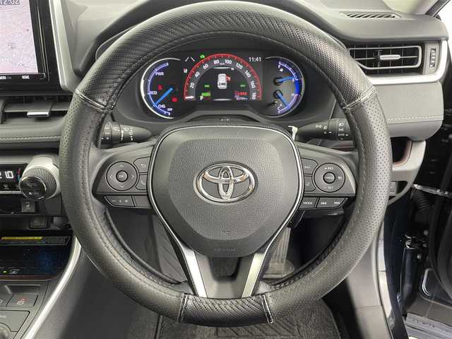 トヨタ ＲＡＶ４ ハイブリットG 富山県 2019(令1)年 8.4万km アティチュードブラックマイカ モデリスタエアロ/純正9型ナビ（AM/FM/DVD/BT/フルセグ）/バックカメラ/ドライブレコーダー/ETC/レザーシート/D席パワーシート/D席メモリシート/D/N席シートヒーター/デジタルインナーミラー/ブラインドスポットモニター/衝突被害軽減システム/レーダークルーズコントロール/レーンキープアシスト/コーナーセンサー/横滑り防止装置/アイドリングストップ/純正アルミホイール/純正フロアマット/オートLEDライト/オートマチックハイビーム/フォグライト/パワーバックドア/オートホールド付電子パーキング/ハンドルヒーター/革巻きステアリング/ステアリングスイッチ/スマートキー