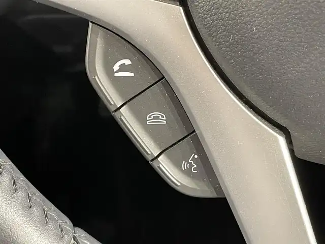 スズキ クロスビー HYBRID MZ 愛知県 2018(平30)年 1.3万km ラッシュイエローメタリック/ブラック2トーンルーフ 純正8インチナビ/（登録時地図SD確認無し）/衝突軽減ブレーキ/アラウンドビューモニター/シートヒーター/LEDヘッドライト/クルーズコントロール/パドルシフト/コーナーセンサー/レーンキープアシスト/プッシュスタート/スマートキー/アイドリングストップ/純正フロアマット/純正16インチアルミホイール