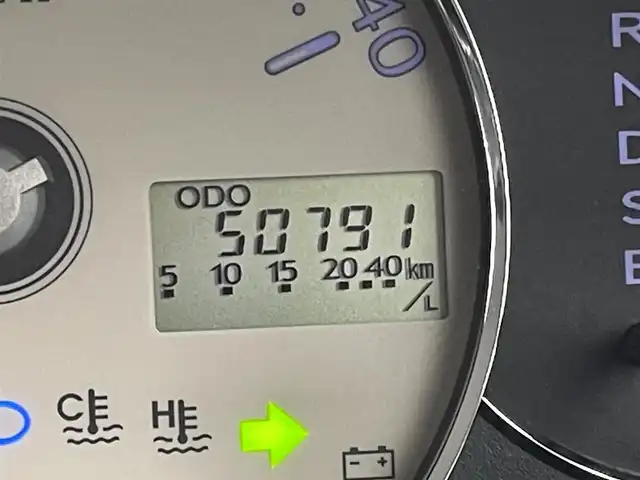 ダイハツ ミラ ココア プラスX 群馬県 2011(平23)年 5.1万km チタニウムグレーメタリック 純正オーディオ　ヘッドライトレベライザー　ベンチシート　オートエアコン　スマートキー　ルーフレール　パワーウィンドウ　ＡＢＳ　横滑り防止装置　電動ウィンカーミラー　ドアバイザー　純正フロアマット　禁煙