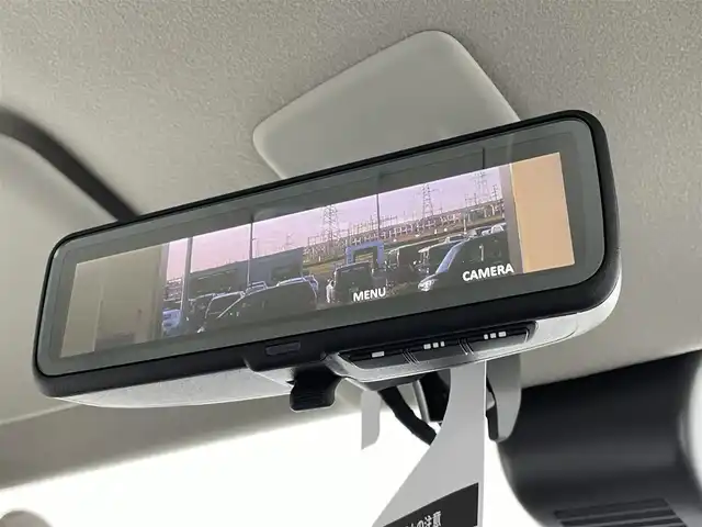 三菱 デリカミニ T プレミアム 宮城県 2025(令7)年 0.1千km 緑Ⅱ 届出済未使用車/純正９型ディスプレイ/全周囲カメラ/マイパイロット/デジタルミラー/両側パワースライドドア/シートヒーター/衝突被害軽減/車線逸脱警報/オートハイビーム/前後センサー/ダウンヒルアシスト/サイドデカール/LEDヘッドライト/ルーフレール/ルーフブラック