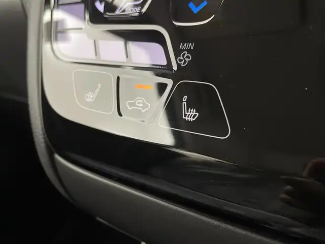 三菱 デリカミニ T プレミアム 宮城県 2025(令7)年 0.1千km 緑Ⅱ 届出済未使用車/純正９型ディスプレイ/全周囲カメラ/マイパイロット/デジタルミラー/両側パワースライドドア/シートヒーター/衝突被害軽減/車線逸脱警報/オートハイビーム/前後センサー/ダウンヒルアシスト/サイドデカール/LEDヘッドライト/ルーフレール/ルーフブラック