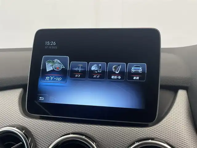 メルセデス・ベンツ Ｂ１８０ 岡山県 2018(平30)年 2.2万km マウンテングレー レーダーセーフティーパッケージ/ハーフレザーシート/純正ナビ/CD/DVD/Bluetooth/SD/USB/AppleCarPlay/AndroidAuto/バックカメラ/シートヒーター/マニュアルエアコン/ダイナミックセレクト/LEDヘッドライト/オートライト/アイドリングストップ/ESP/アクティブブレーキA/アテンションアシスト/BSA/LKA/ドラレコ（F/R）/保証書/取扱説明書