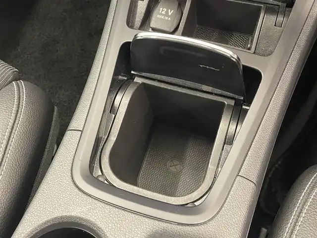 メルセデス・ベンツ Ｂ１８０ 岡山県 2018(平30)年 2.2万km マウンテングレー レーダーセーフティーパッケージ/ハーフレザーシート/純正ナビ/CD/DVD/Bluetooth/SD/USB/AppleCarPlay/AndroidAuto/バックカメラ/シートヒーター/マニュアルエアコン/ダイナミックセレクト/LEDヘッドライト/オートライト/アイドリングストップ/ESP/アクティブブレーキA/アテンションアシスト/BSA/LKA/ドラレコ（F/R）/保証書/取扱説明書