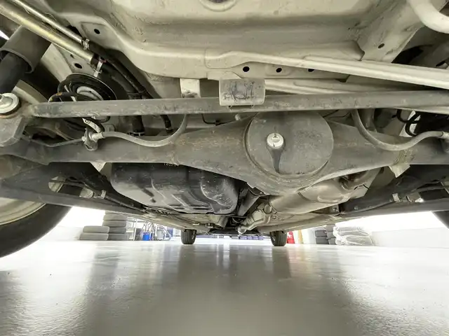 スズキ アルト L 滋賀県 2015(平27)年 3.6万km スペリアホワイト D/N席シートヒーター /アイドリングストップ/ハロゲンヘッドライト/リモコンキー