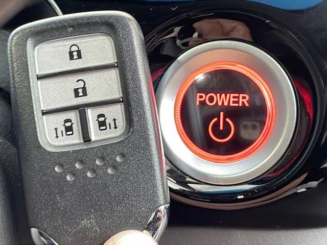 ホンダ フリード ハイブリット モデューロX ホンダセンシング 福島県 2018(平30)年 4.7万km ホワイトオーキッドパール 純正ナビ ワンセグTV Bluetooth バックカメラ ホンダセンシング 両側パワースライドドア オートクルーズ 純正ドライブレコーダー オートライト レーンキープ フォグランプ スマートキー