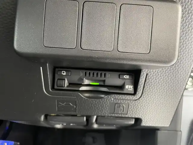 トヨタ ルーミー カスタムG S 新潟県 2017(平29)年 5万km ブラックマイカメタリック スマートキー×２/プッシュスタート/純正SDナビ(NSZT-W62G)/　 フルセグ・CD・BT/バックカメラ/両側パワースライドドア/革巻きステアリング/ステアリングスイッチ/セーフティセンス/運転席・助手席シートヒーター/クルーズコントロール/純正フロアマット/純正ドアバイザー