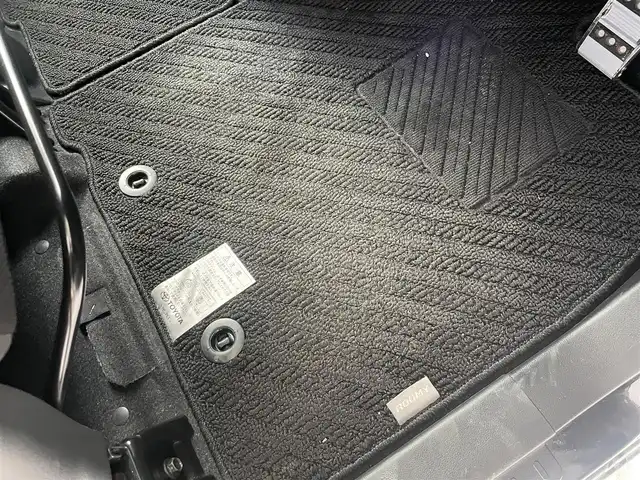 トヨタ ルーミー カスタムG S 新潟県 2017(平29)年 5万km ブラックマイカメタリック スマートキー×２/プッシュスタート/純正SDナビ(NSZT-W62G)/　 フルセグ・CD・BT/バックカメラ/両側パワースライドドア/革巻きステアリング/ステアリングスイッチ/セーフティセンス/運転席・助手席シートヒーター/クルーズコントロール/純正フロアマット/純正ドアバイザー