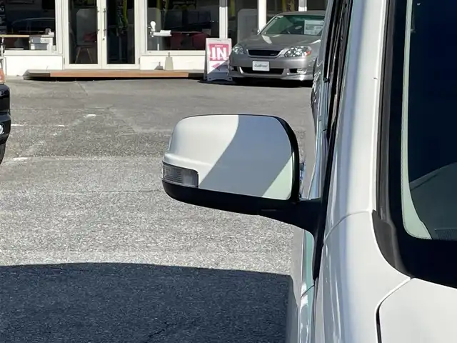 日産 セレナ ハイウェイスター Sハイブリッド 千葉県 2014(平26)年 6.6万km ブリリアントホワイトパール エマージェンシーブレーキ/車線逸脱警報/社外SDナビ【NX614W】/・CD/DVD/MSV/Bluetooth/フルセグ/バックカメラ/両後パワースライドドア/クルーズコントロール/インテリジェントキー/純正LEDヘッドライト/フォグランプ/純正16インチアルミホイール/ETC/本革巻きステアリング/オートライト/ドアバイザー