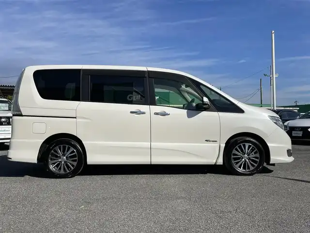 日産 セレナ ハイウェイスター Sハイブリッド 千葉県 2014(平26)年 6.6万km ブリリアントホワイトパール エマージェンシーブレーキ/車線逸脱警報/社外SDナビ【NX614W】/・CD/DVD/MSV/Bluetooth/フルセグ/バックカメラ/両後パワースライドドア/クルーズコントロール/インテリジェントキー/純正LEDヘッドライト/フォグランプ/純正16インチアルミホイール/ETC/本革巻きステアリング/オートライト/ドアバイザー