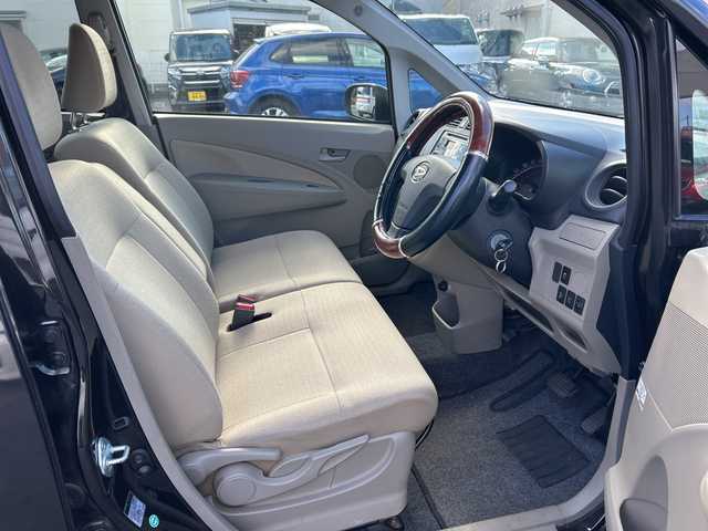 ダイハツ ムーヴ L SA 埼玉県 2013(平25)年 3.8万km ブラックマイカメタリック ・電格ミラー/・衝突軽減ブレーキ/・アイドリングストップ/・横滑り防止/・HIDヘッドライト