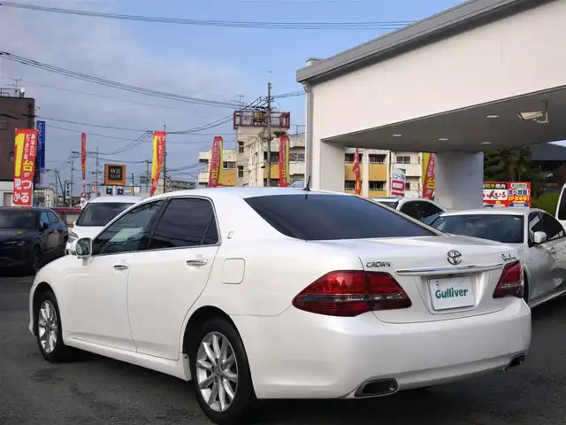 トヨタ クラウン ロイヤル ロイヤルサルーン 熊本県 2008(平20)年 17.7万km ホワイトパールクリスタルシャイン 純正HDDナビ/【フルセグテレビ/CD/DVD/ミュージックサーバー】/バックカメラ/クルーズコントロール/ステアリングスイッチ/パワーシート/電動チルト/純正17インチアルミホイール/プッシュスタート/スマートキー/ETC/HIDヘッドライト/オートライト/オートエアコン/純正フロアマット/スペアキー