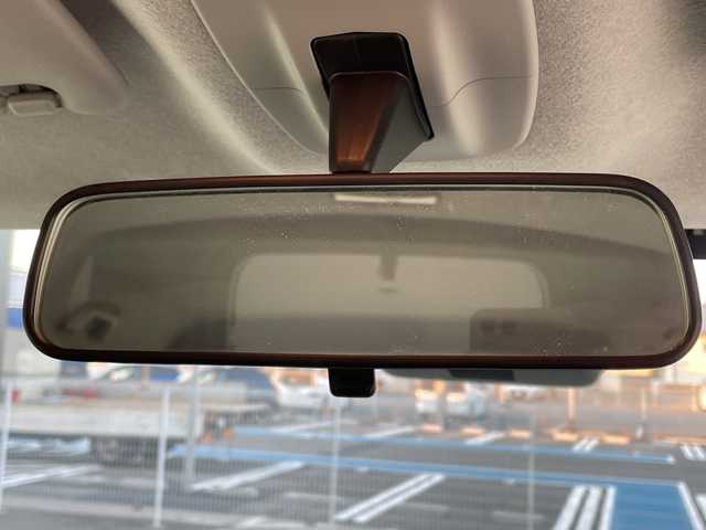 トヨタ ルーミー カスタムG 奈良県 2020(令2)年 0.8万km ブラックマイカメタリック/パールホワイト2トーン 純正9インチメモリナビ/フルセグTV/Bluetoothオーディオ/DVD/TVキャンセラー/バックカメラ/スマートアシストIII/衝突軽減ブレーキ/車線逸脱警報/全車速追従機能付きアダプティブクルーズコントロール/電動パーキングブレーキ/両側ウェルカムパワースライドドア/純正前後ドラレコ/LEDライト/ウインカーミラー/スペアキー