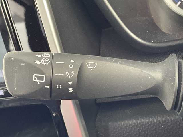 トヨタ ルーミー カスタムG 奈良県 2020(令2)年 0.8万km ブラックマイカメタリック/パールホワイト2トーン 純正9インチメモリナビ/フルセグTV/Bluetoothオーディオ/DVD/TVキャンセラー/バックカメラ/スマートアシストIII/衝突軽減ブレーキ/車線逸脱警報/全車速追従機能付きアダプティブクルーズコントロール/電動パーキングブレーキ/両側ウェルカムパワースライドドア/純正前後ドラレコ/LEDライト/ウインカーミラー/スペアキー