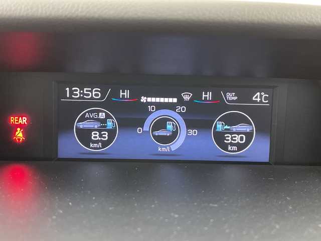 スバル レヴォーグ 1．6GTアイサイト Vスポーツ 道央・札幌 2019(平31)年 2.8万km パール ・４WD/ターボ/・アイサイトセイフティプラス/・プリクラッシュセーフティ/・レーダークルーズコントロール/・社外ケンウッドナビ/・DVD.CD.SD.BT.フルセグ/・バックカメラ/・ビルシュタイン製ダンパー/・パドルシフト/SIドライブ/・ルーフボックス/ミラーヒーター/・LEDライト/オートライト/・オートハイビーム/・ブラインドスポットモニター/・ETC/・プッシュスタート/スマートキー