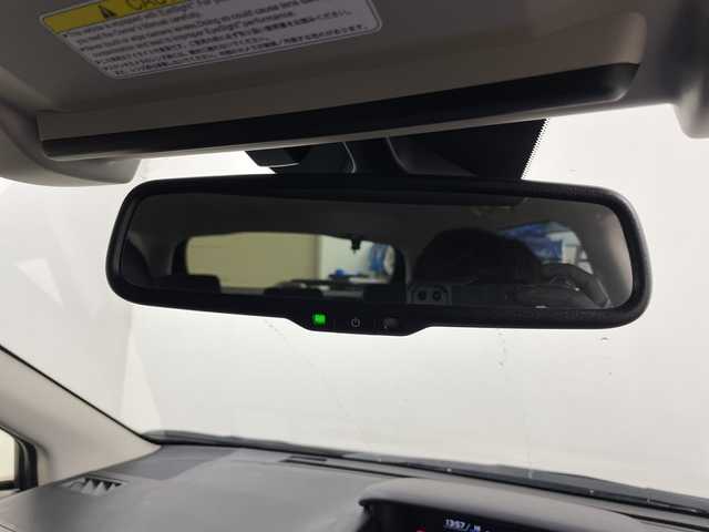 スバル レヴォーグ 1．6GTアイサイト Vスポーツ 道央・札幌 2019(平31)年 2.8万km パール ・４WD/ターボ/・アイサイトセイフティプラス/・プリクラッシュセーフティ/・レーダークルーズコントロール/・社外ケンウッドナビ/・DVD.CD.SD.BT.フルセグ/・バックカメラ/・ビルシュタイン製ダンパー/・パドルシフト/SIドライブ/・ルーフボックス/ミラーヒーター/・LEDライト/オートライト/・オートハイビーム/・ブラインドスポットモニター/・ETC/・プッシュスタート/スマートキー