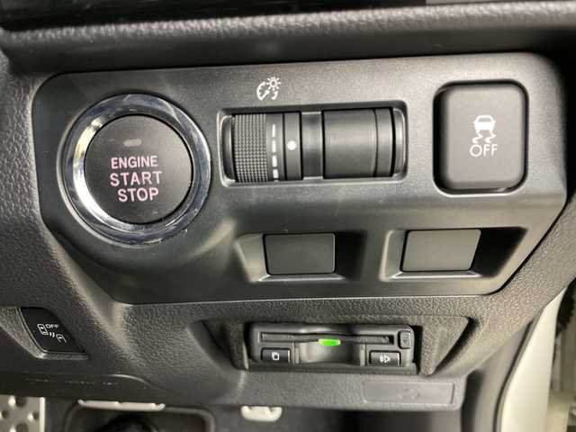 スバル レヴォーグ 1．6GTアイサイト Vスポーツ 道央・札幌 2019(平31)年 2.8万km パール ・４WD/ターボ/・アイサイトセイフティプラス/・プリクラッシュセーフティ/・レーダークルーズコントロール/・社外ケンウッドナビ/・DVD.CD.SD.BT.フルセグ/・バックカメラ/・ビルシュタイン製ダンパー/・パドルシフト/SIドライブ/・ルーフボックス/ミラーヒーター/・LEDライト/オートライト/・オートハイビーム/・ブラインドスポットモニター/・ETC/・プッシュスタート/スマートキー