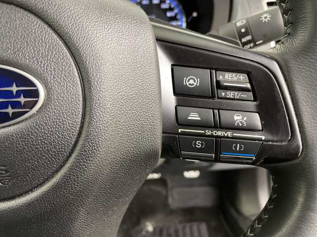 スバル レヴォーグ 1．6GTアイサイト Vスポーツ 道央・札幌 2019(平31)年 2.8万km パール ・４WD/ターボ/・アイサイトセイフティプラス/・プリクラッシュセーフティ/・レーダークルーズコントロール/・社外ケンウッドナビ/・DVD.CD.SD.BT.フルセグ/・バックカメラ/・ビルシュタイン製ダンパー/・パドルシフト/SIドライブ/・ルーフボックス/ミラーヒーター/・LEDライト/オートライト/・オートハイビーム/・ブラインドスポットモニター/・ETC/・プッシュスタート/スマートキー