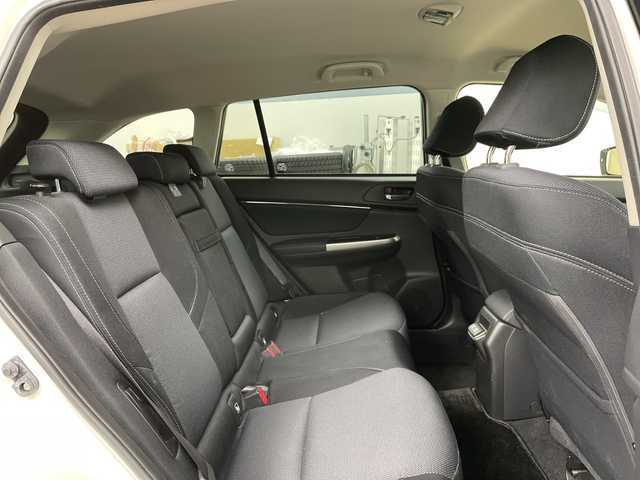 スバル レヴォーグ 1．6GTアイサイト Vスポーツ 道央・札幌 2019(平31)年 2.8万km パール ・４WD/ターボ/・アイサイトセイフティプラス/・プリクラッシュセーフティ/・レーダークルーズコントロール/・社外ケンウッドナビ/・DVD.CD.SD.BT.フルセグ/・バックカメラ/・ビルシュタイン製ダンパー/・パドルシフト/SIドライブ/・ルーフボックス/ミラーヒーター/・LEDライト/オートライト/・オートハイビーム/・ブラインドスポットモニター/・ETC/・プッシュスタート/スマートキー