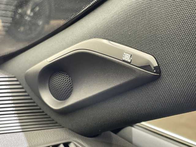 トヨタ ハリアー ハイブリッド Z レザーパッケージ 愛媛県 2024(令6)年 1.5万km プラチナホワイトパールマイカ 純正１２．３インチナビ/ＪＢＬプレミムサウンドシステム/デジタルインナーミラー/ＥＴＣ２．０/純正ドライブレコーダー/アラウンドビューモニター/シートヒーター/追従型クルーズコントロール/メモリーパワーシート/ベンチレーター/ICS/ヘッドアップディスプレイ/ステアリングヒーター/電動リアゲート/前後コーナーセンサ―/LEDヘッドライト