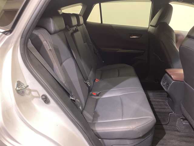 トヨタ ハリアー ハイブリッド Z レザーパッケージ 愛媛県 2024(令6)年 1.5万km プラチナホワイトパールマイカ 純正１２．３インチナビ/ＪＢＬプレミムサウンドシステム/デジタルインナーミラー/ＥＴＣ２．０/純正ドライブレコーダー/アラウンドビューモニター/シートヒーター/追従型クルーズコントロール/メモリーパワーシート/ベンチレーター/ICS/ヘッドアップディスプレイ/ステアリングヒーター/電動リアゲート/前後コーナーセンサ―/LEDヘッドライト