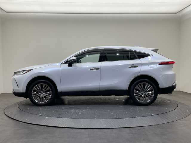 トヨタ ハリアー ハイブリッド Z レザーパッケージ 愛媛県 2024(令6)年 1.5万km プラチナホワイトパールマイカ 純正１２．３インチナビ/ＪＢＬプレミムサウンドシステム/デジタルインナーミラー/ＥＴＣ２．０/純正ドライブレコーダー/アラウンドビューモニター/シートヒーター/追従型クルーズコントロール/メモリーパワーシート/ベンチレーター/ICS/ヘッドアップディスプレイ/ステアリングヒーター/電動リアゲート/前後コーナーセンサ―/LEDヘッドライト