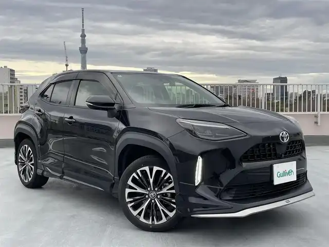 トヨタ ヤリスクロス Z 東京都 2022(令4)年 1.7万km ブラックマイカ 法人ワンオーナー/純正ナビ/（地デジTV・BT)/バックカメラ/ハーフレザーシート（茶）/モデリスタエアロ/シートヒーター/D席パワーシート/純正１８インチアルミ/ETC2.0/社外ドライブレコーダーフルHD（DC-DR652)/エンジンプッシュボタン/Wエアバック/ABS/Toyota　Safety　Sense/PCS（プリクラッシュセーフティ）/LTA（レーントレーシングアシスト/AHB（オートマチックハイビーム）/RSA（ロードサインアシスト/レーダークルーズコントロール/先行車発進お知らせ/保証書・取説・ナビ説