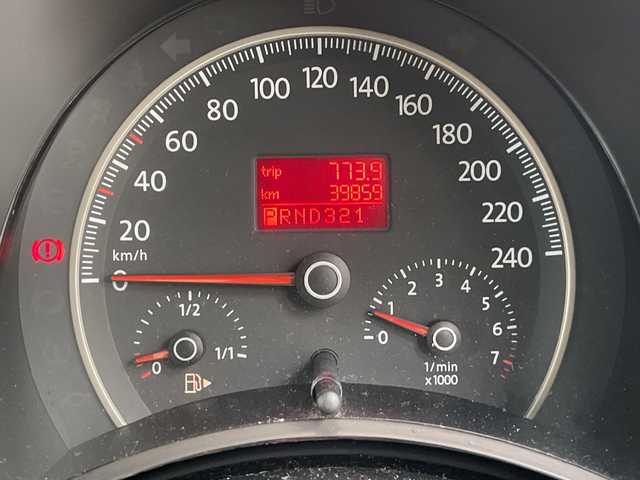 フォルクスワーゲン ニュー ビートル 茨城県 2008(平20)年 4万km カンパネーラホワイト ナビ【DVD/MD/AUX】/ETC/ドライブレコーダー/フォグランプ/クリアランスソナーセンサー/純正アルミホイール/ABS/横滑り防止装置/USB/保証書/取扱説明書/スペアキー×１