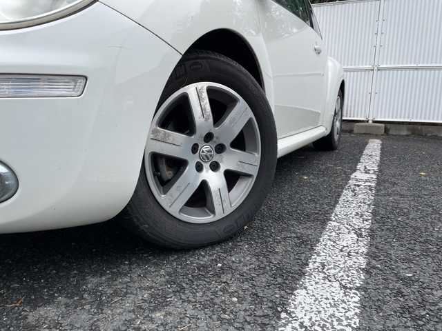 フォルクスワーゲン ニュー ビートル 茨城県 2008(平20)年 4万km カンパネーラホワイト ナビ【DVD/MD/AUX】/ETC/ドライブレコーダー/フォグランプ/クリアランスソナーセンサー/純正アルミホイール/ABS/横滑り防止装置/USB/保証書/取扱説明書/スペアキー×１