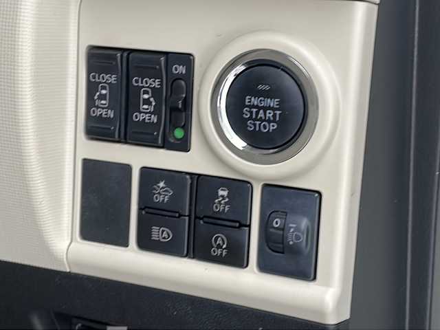 ダイハツ ムーヴ キャンバス X メイクアップ リミテッド SAⅢ 沖縄県 2021(令3)年 6.8万km パールホワイトⅢ 純正ナビNMZK-W71D/（CD/DVD/フルセグTV/Bluetooth）/全方位カメラ/両側パワースライドドア/スマートアシストIII/衝突軽減ブレーキ/レーンキープアシスト/オートマチックハイビーム/ETC/アイドリングストップ/ドライブレコーダー/スマートキー/プッシュスタート/電動ミラー/ステアリングスイッチ/フォグランプ