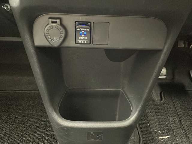 ダイハツ ムーヴ キャンバス X メイクアップ リミテッド SAⅢ 沖縄県 2021(令3)年 6.8万km パールホワイトⅢ 純正ナビNMZK-W71D/（CD/DVD/フルセグTV/Bluetooth）/全方位カメラ/両側パワースライドドア/スマートアシストIII/衝突軽減ブレーキ/レーンキープアシスト/オートマチックハイビーム/ETC/アイドリングストップ/ドライブレコーダー/スマートキー/プッシュスタート/電動ミラー/ステアリングスイッチ/フォグランプ