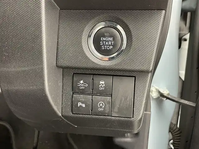 ダイハツ タフト G ターボ 滋賀県 2022(令4)年 5.5万km レイクブルーメタリック 禁煙車/ガラスルーフ/社外7インチメモリーナビ/（Bluetooth/フルセグ/USB/ipod/HDMI）/追従クルコン/レーンキープアシスト/前後ソナー/電動パーキングブレーキ/シートヒーター/LEDヘッドライト/社外１５AW/ステアリングリモコン/プッシュスタート/スマートキー/ETC