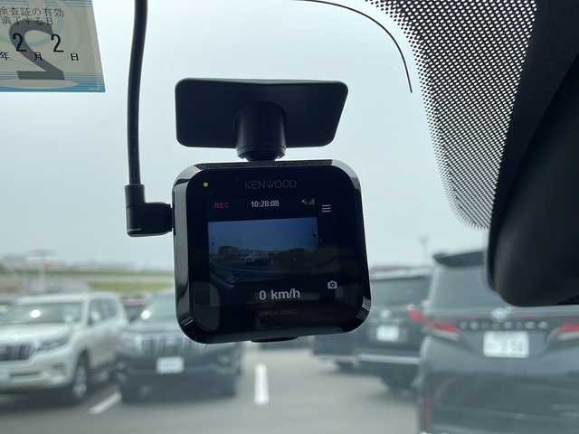 マツダ マツダ２ XD ブラックトーンエディション 静岡県 2023(令5)年 1.6万km プラチナクォーツメタリック 衝突軽減システム/純正８型SDナビ（SDなし）/全方位カメラ/クルーズコントロール/ワンセグ/CD/DVD/Bluetooth/バックカメラ/ヘッドアップディスプレイ/コーナーセンサー/純正アルミホイール/ブラインドスポットモニター/LEDヘッドライト/パドルシフト/オートマチックハイビーム/ドライブレコーダー/ETC/ステアリングスイッチ/スマートキー/プッシュスタート