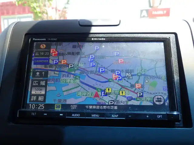 ホンダ フリード ハイブリット G ホンダセンシング 千葉県 2020(令2)年 4.4万km シーグラスブルーパール 185/65R15/ホンダセンシング/・衝突軽減ブレーキ（CMBS）/・車線維持支援システム（LKAS）/・アダプティブクルーズコントロール（ACC）/・後方誤発進抑制機能/・誤発進抑制機能/ハーフレザーシート/前席シートヒーター/社外SDナビ/地デジTV/【DVD/CD再生機能　Bluetooth接続】/バックカメラ/フリップダウンモニター/革巻きステアリング/ステアリングスイッチ/ETC/LEDヘッドライト/フォグライト/ウインカーミラー/リアコーナーセンサー/純正15インチアルミホイル/Honda スマートキー