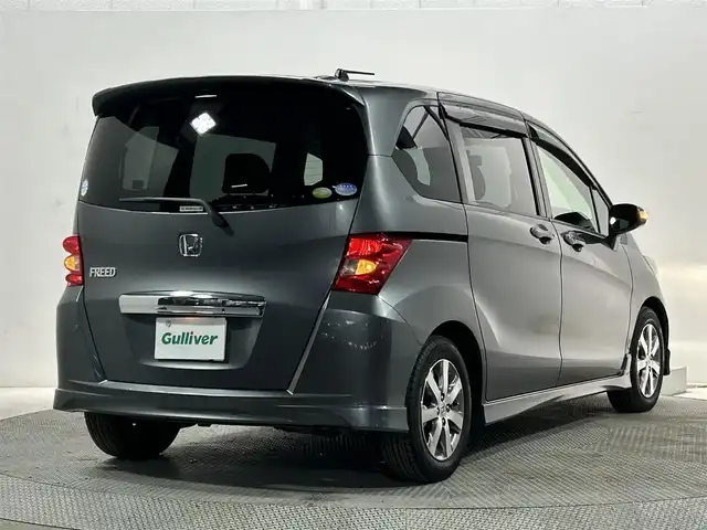ホンダ フリード Giエアロ 大阪府 2008(平20)年 5.8万km ポリッシュドメタルメタリック 純正HDDナビ　両側パワースライドドア　バックカメラ　コーナーセンサー　スマートキー　スペアキー　オートライト　フォグランプ　ETC　