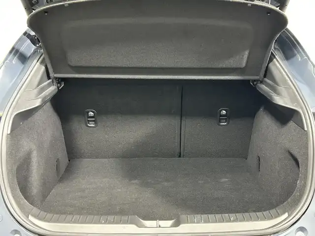 マツダ ＣＸ－３０ 20S プロアクティブツーリングセレ 神奈川県 2021(令3)年 4.1万km ポリメタルグレーM メーカーオプションナビゲーション/AM FM Bluetooth フルセグ HDMI CD DVD/360°ビューモニター/レーダークルーズコントロール/前側方接近車両検知/後側方接近車両検知/車線逸脱警報システム/ブラインドスポットモニター/ディスタンス＆スピードアラート/レーンキープアシストシステム/スマートブレーキサポート/パーキングセンサー/パワーバックドア/ステアリングヒーター/ステアリングリモコン/パドルシフト/オートホールド/メモリーシート/前席シートヒーター/パワーシート/ビルトインETC/純正前後ドライブレコーダー/ヘッドアップディスプレイ/LEDヘッドライト/オートライト/オートライト/オートマチックハイビーム/純正18インチアルミホイル/スマートキー